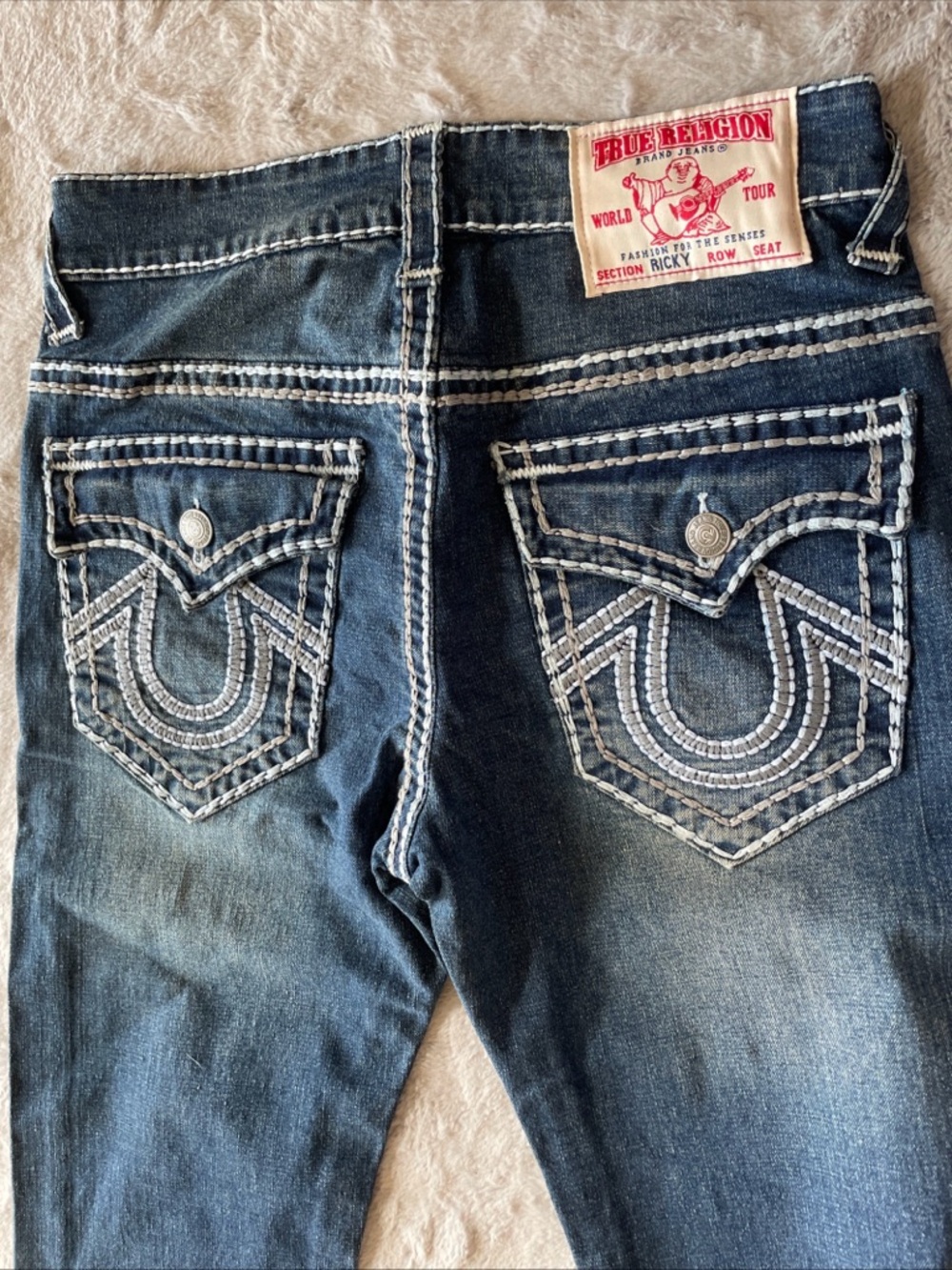 True Religion Indigo Denim Jeans with Contrast Stitching super Ricky T size 31